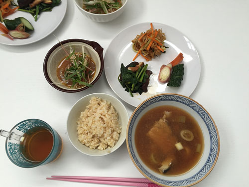 美味しい賄い付きのクレニオセミナーは北千住だけ！