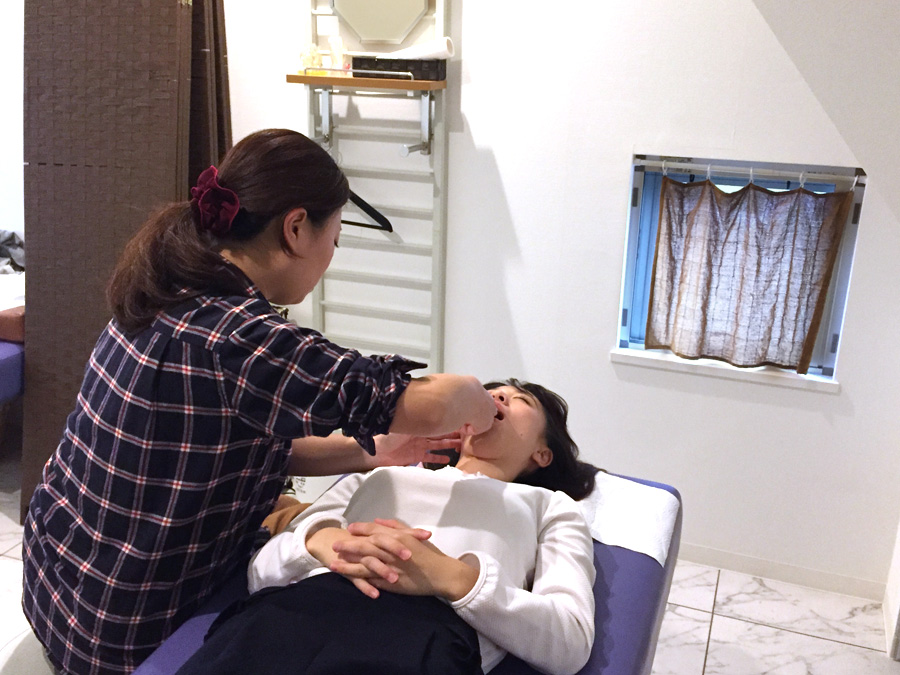 クレニオセラピー＠ADIO塾　＜今回は口内施術の圧と方向！＞